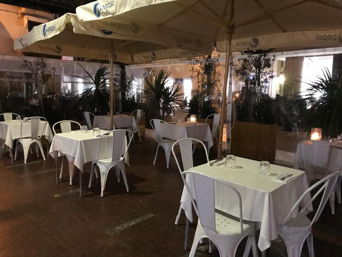 Acquapazza Restaurant & Room ซัน เบเนเดตโต เดล ตรอนโต ภายนอก รูปภาพ